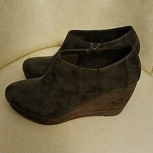 Dr. Scholl's women's ankle boots size 10